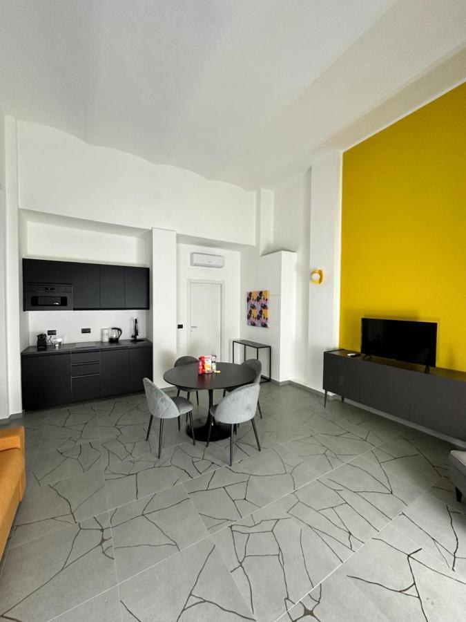 Ferienwohnung Casa Genovesi - Vicino Porta Nuova F.S. Turin Exterior foto